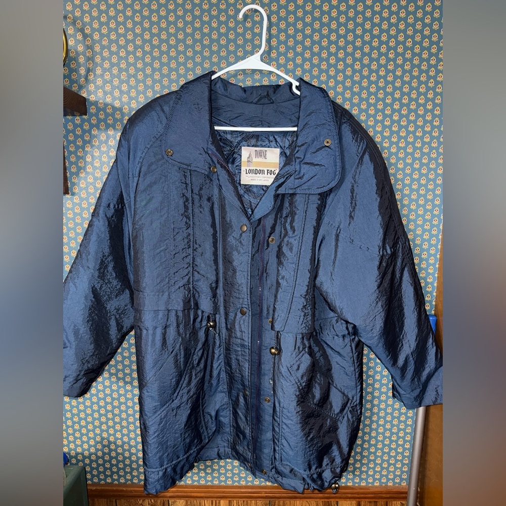 Vintage Women’s S Towne by London Fog Blue Quilted Jacket with Removable Lining